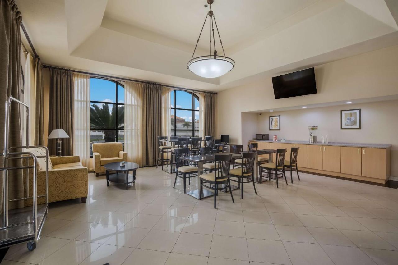 Best Western Norwalk Inn Εξωτερικό φωτογραφία