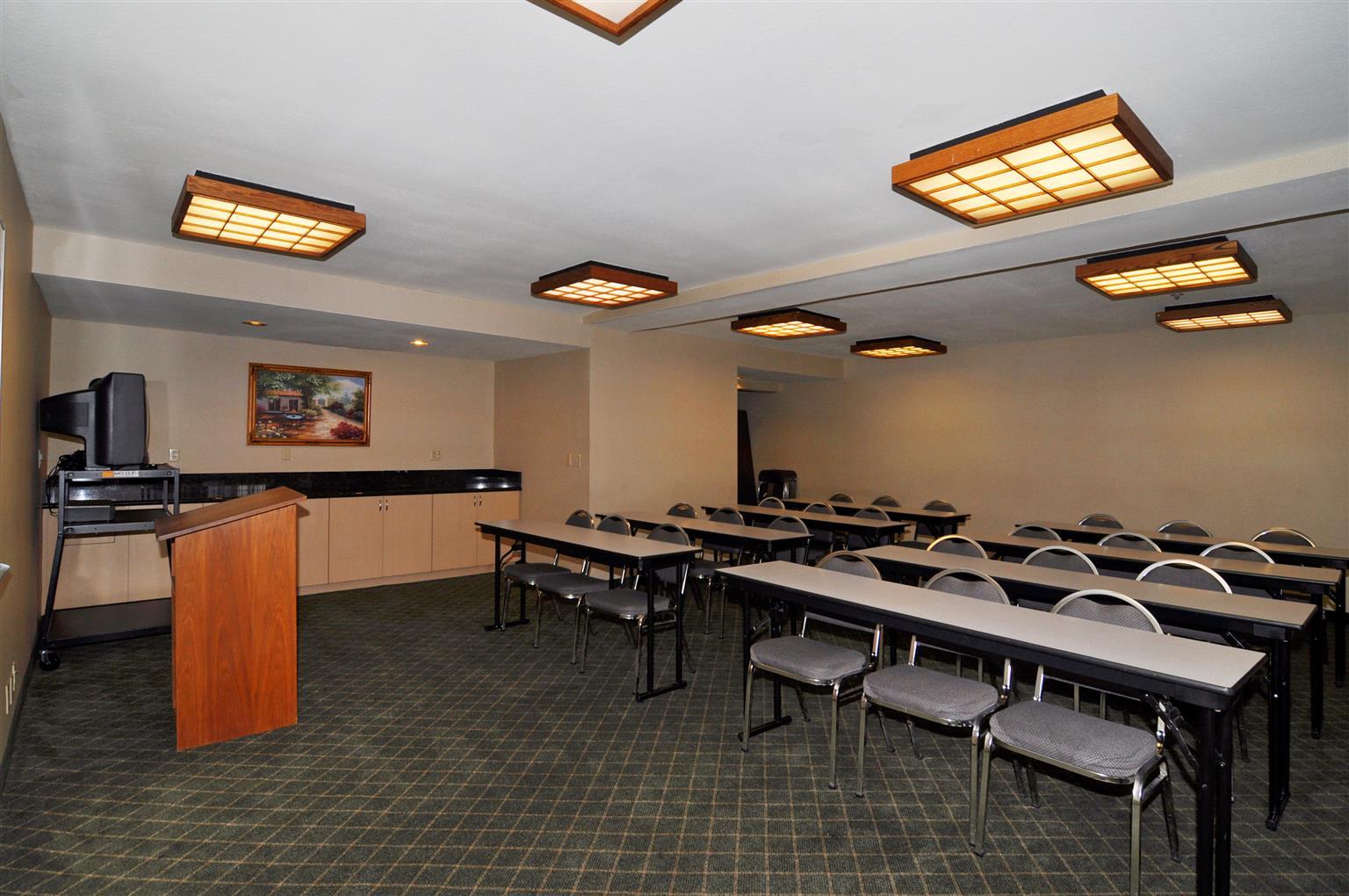 Best Western Norwalk Inn Ανέσεις φωτογραφία