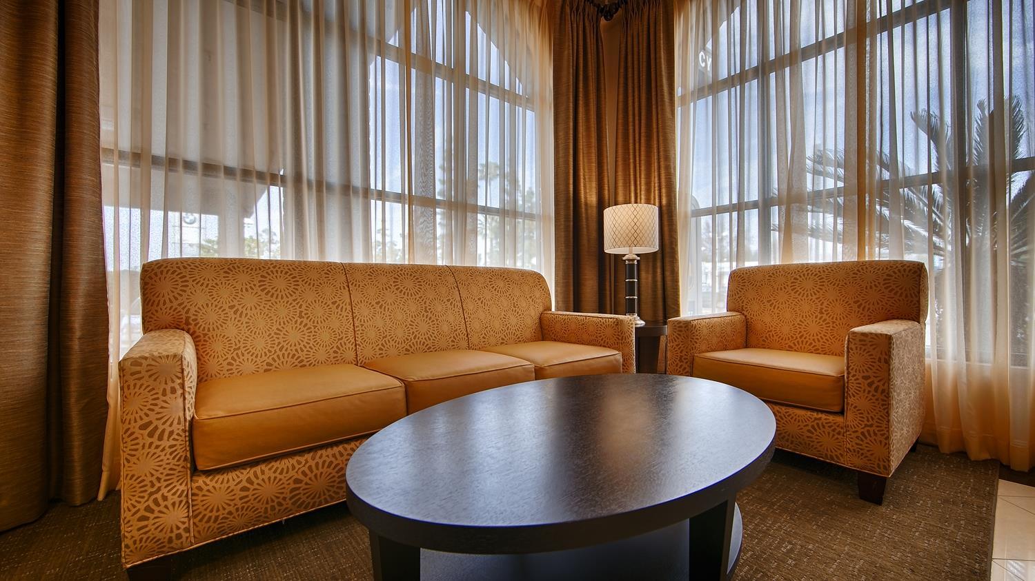 Best Western Norwalk Inn Εξωτερικό φωτογραφία