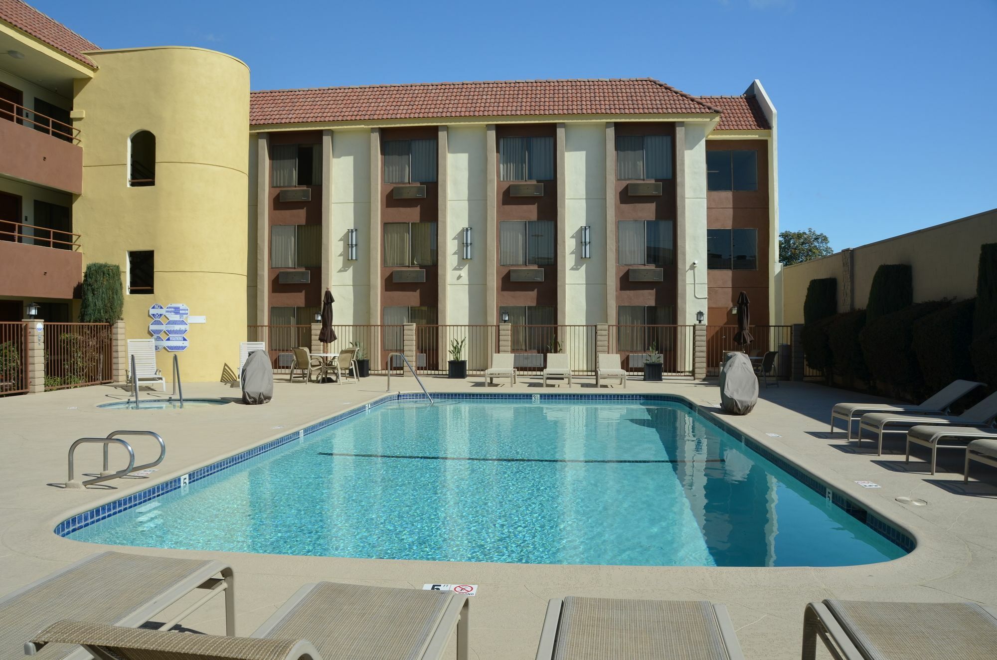 Best Western Norwalk Inn Εξωτερικό φωτογραφία