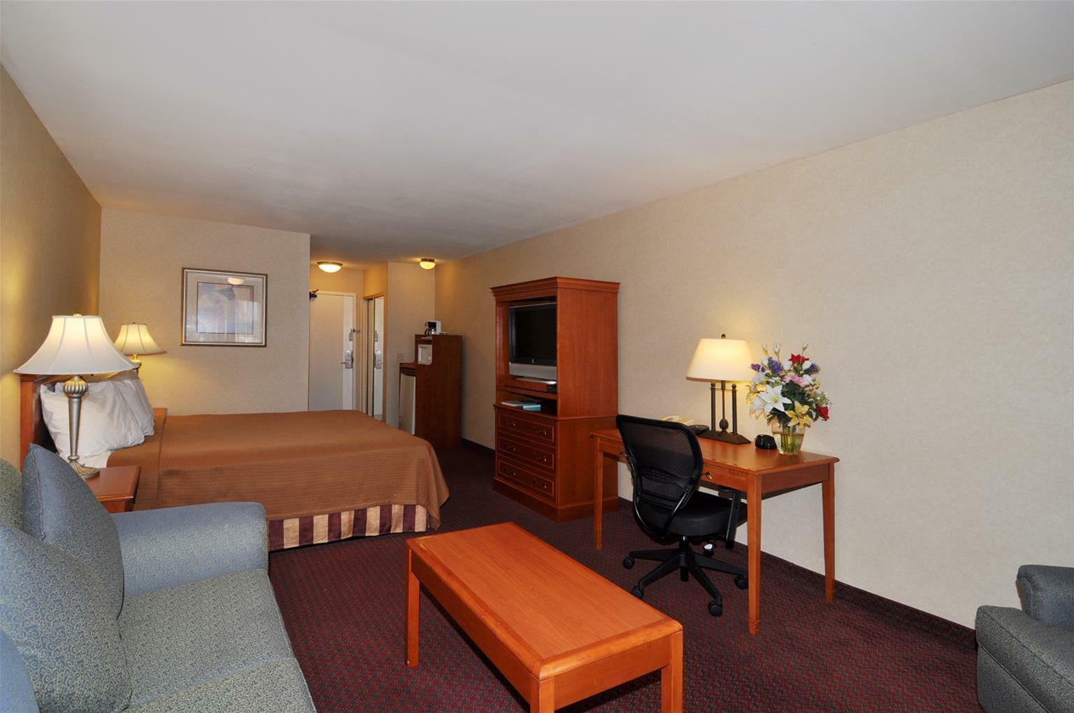 Best Western Norwalk Inn Εξωτερικό φωτογραφία